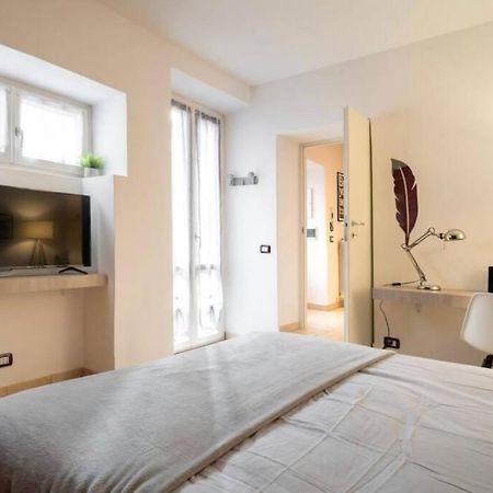 Appartamento Mia. Centro Storico Luino Zewnętrze zdjęcie